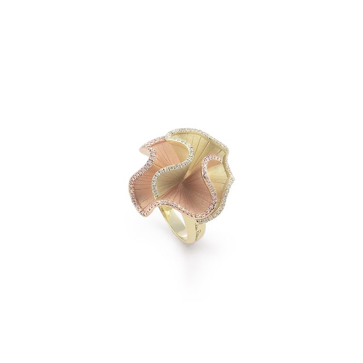 Ring Sultana