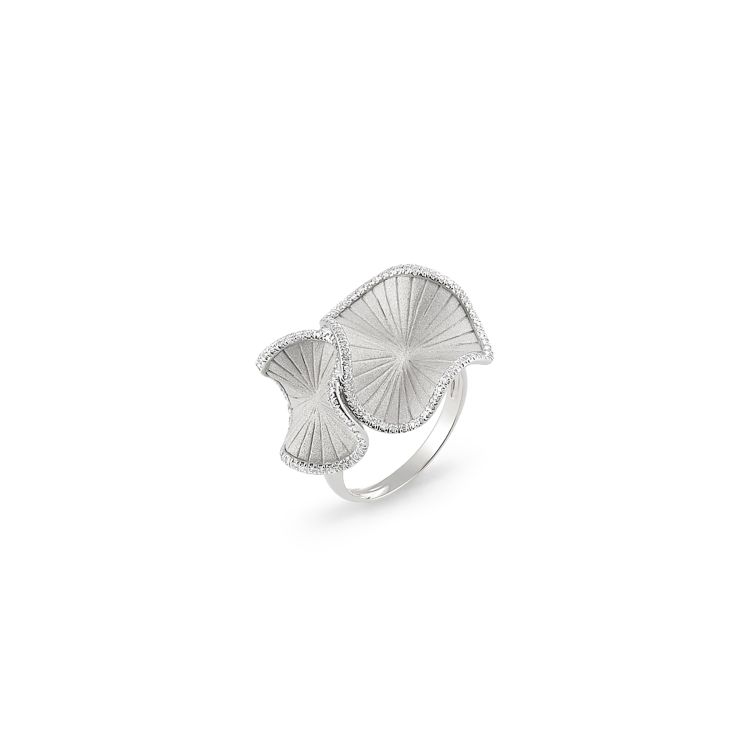Ring Sultana
