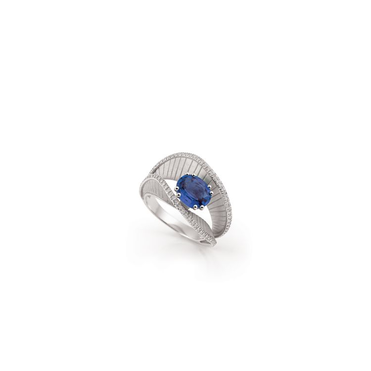 Anello Regina Couture