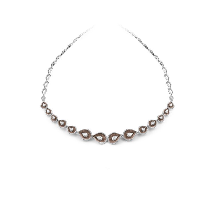 Collier Premiere
