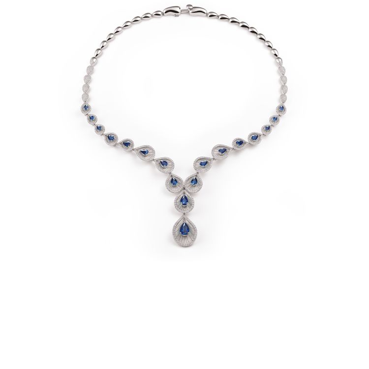 Collier Premiere Color