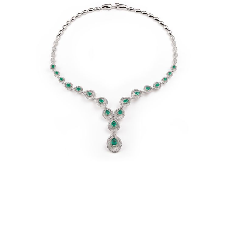 Collier Premiere Color